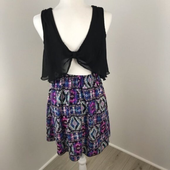 Rue 21 Half Black Half Aztec Pattern Dress Size M - Picture 3 of 4